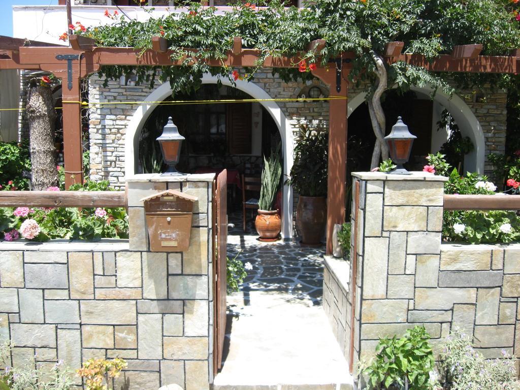 Pension Irini-Vicky Chora  Exterior foto