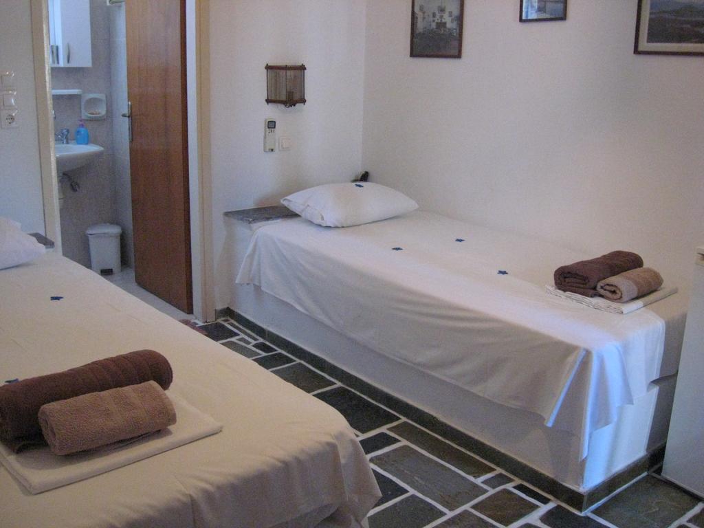Pension Irini-Vicky Chora  Exterior foto