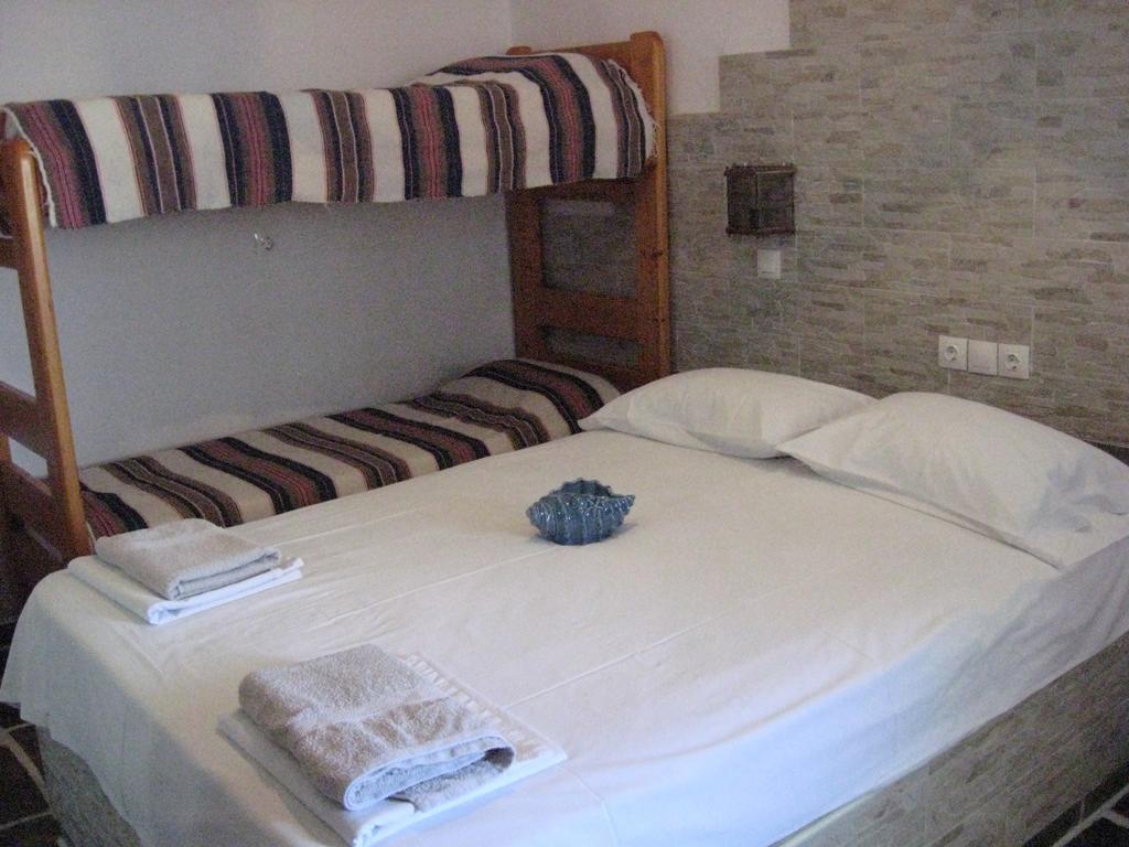 Pension Irini-Vicky Chora  Exterior foto